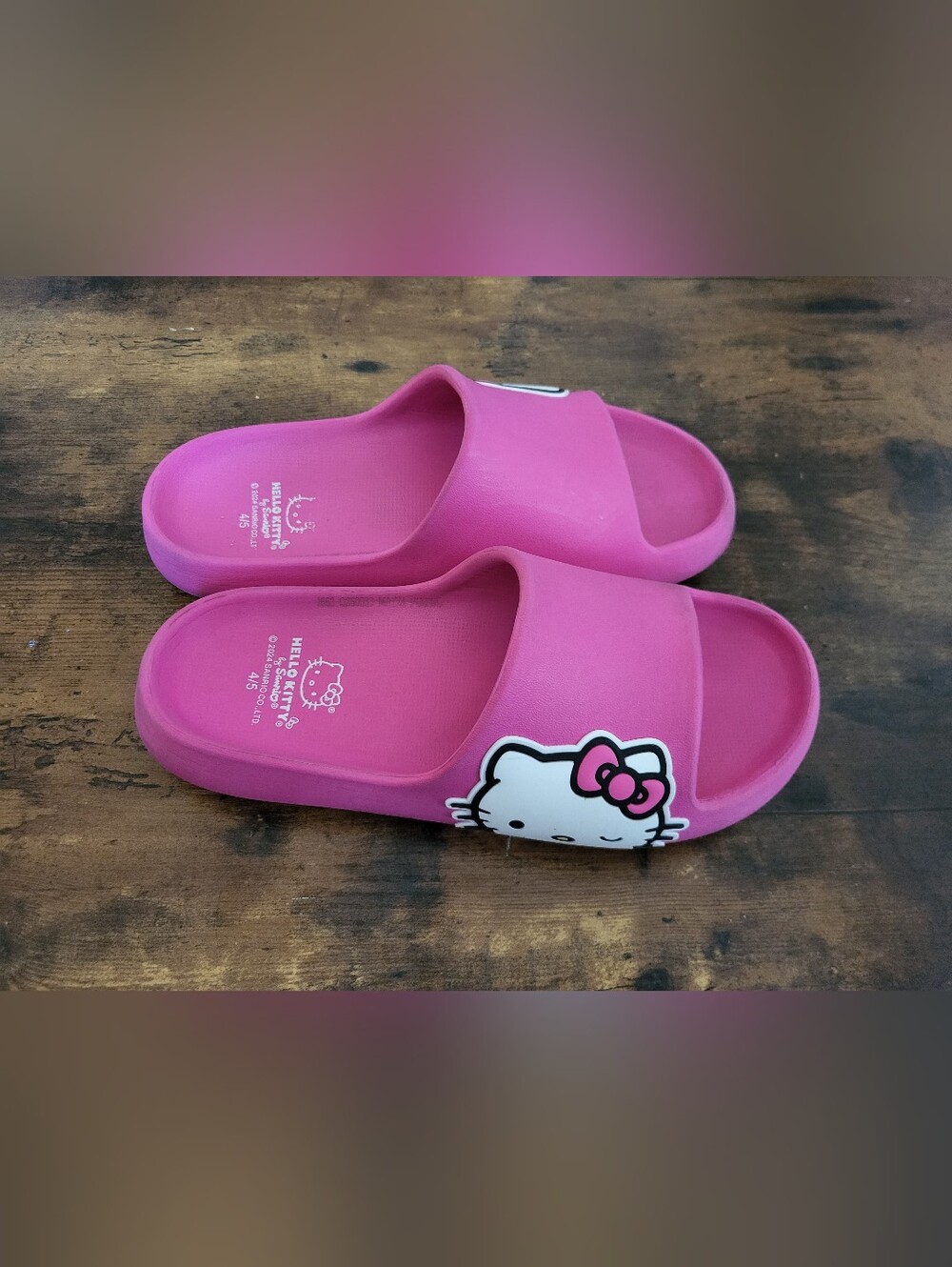 Hello Kitty Slides